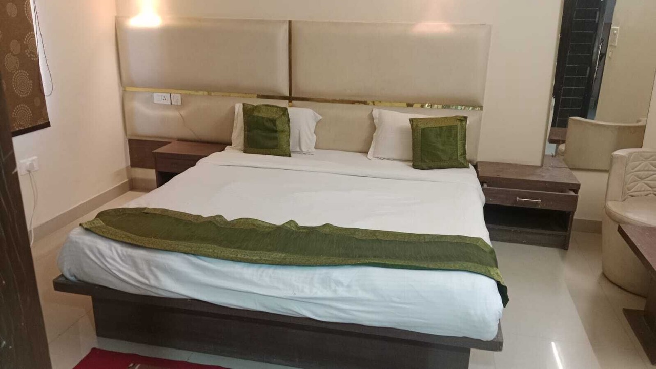 Photo of Bedroom in Rakabganj