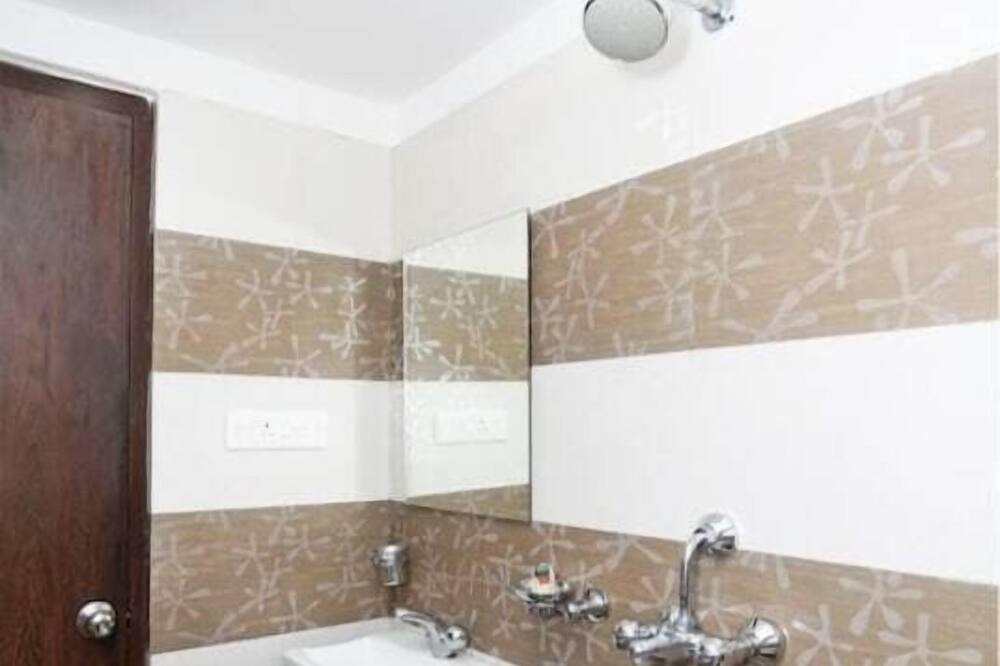 Photo of Bathroom in New Town