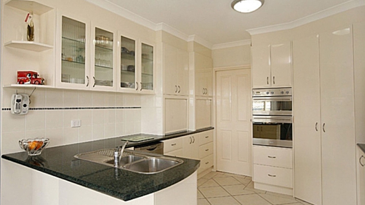 Photo of Kitchen in Jerrabomberra