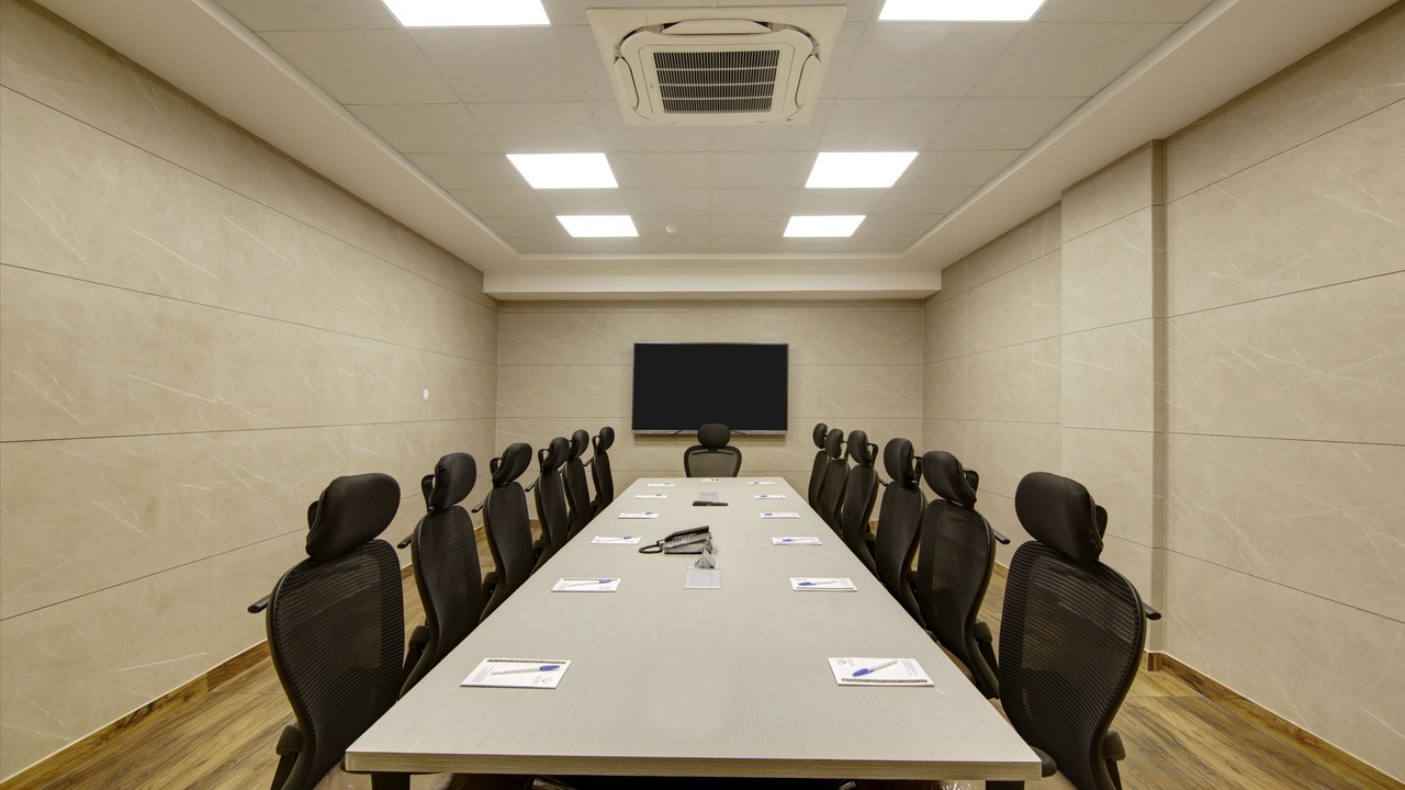 Photo of Others in DLF Phase 3