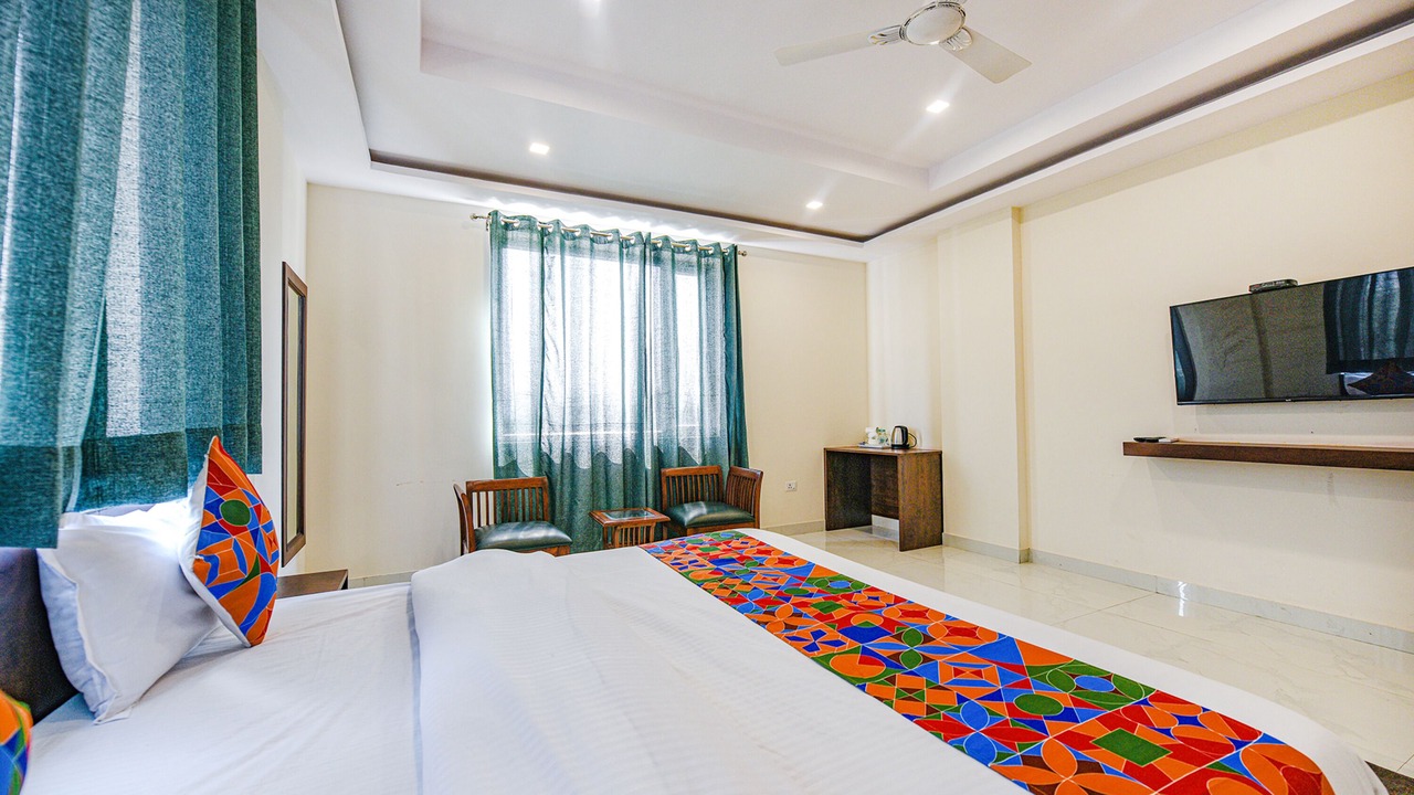 Photo of Bedroom in Mayapur