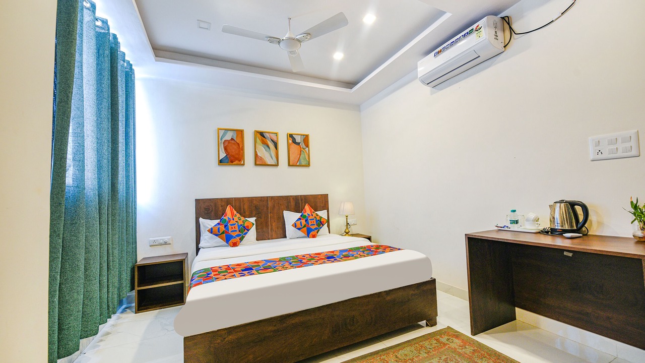 Photo of Bedroom in Mayapur