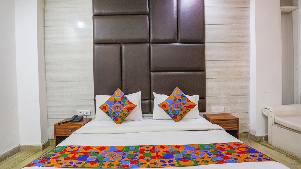 Photo of Bedroom in Karol Bagh