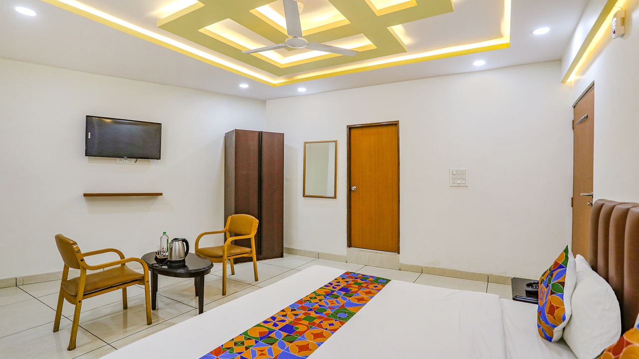 Photo of Bedroom in Bhopal