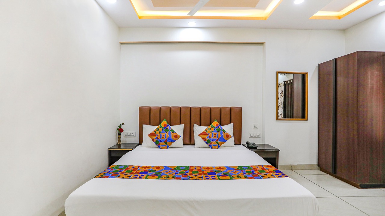 Photo of Bedroom in Bhopal