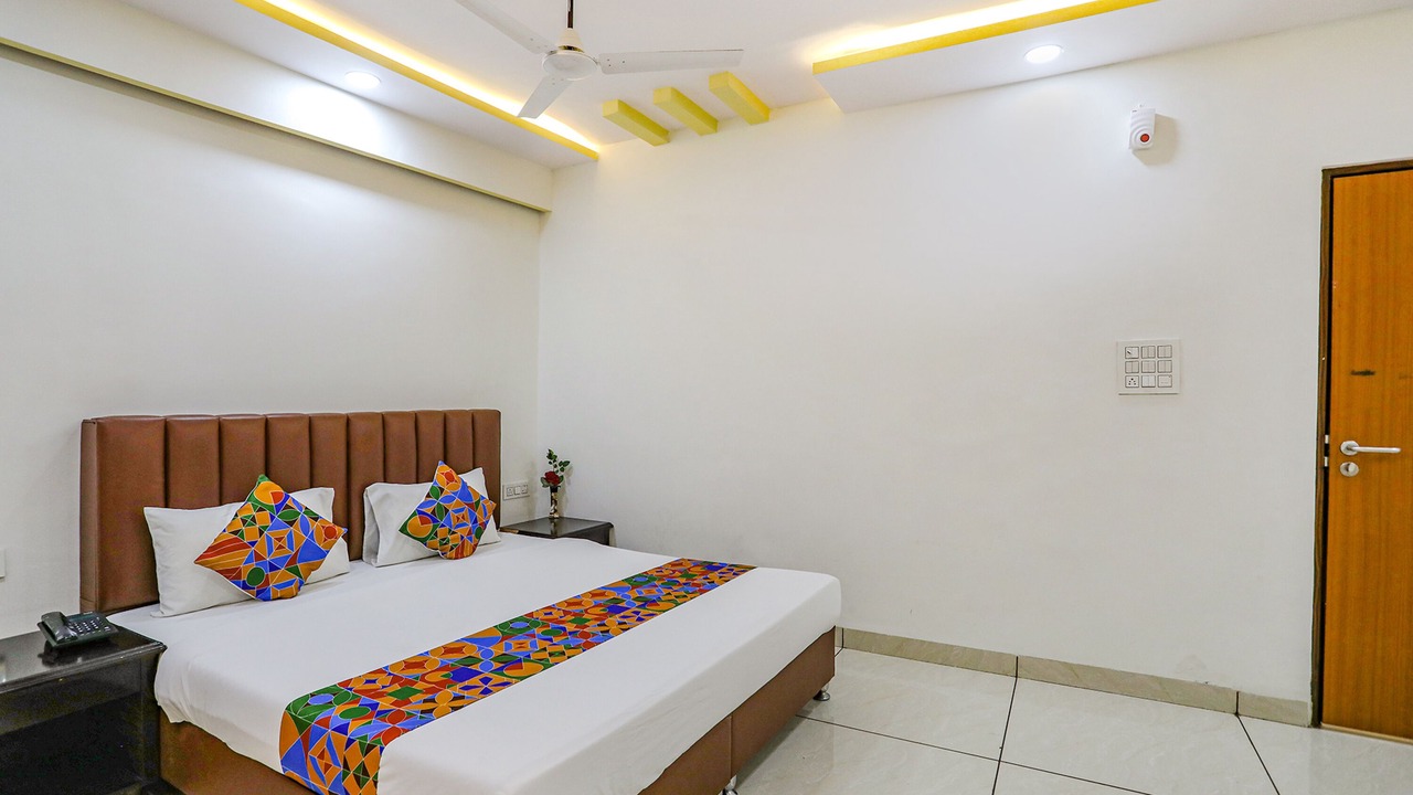 Photo of Bedroom in Bhopal