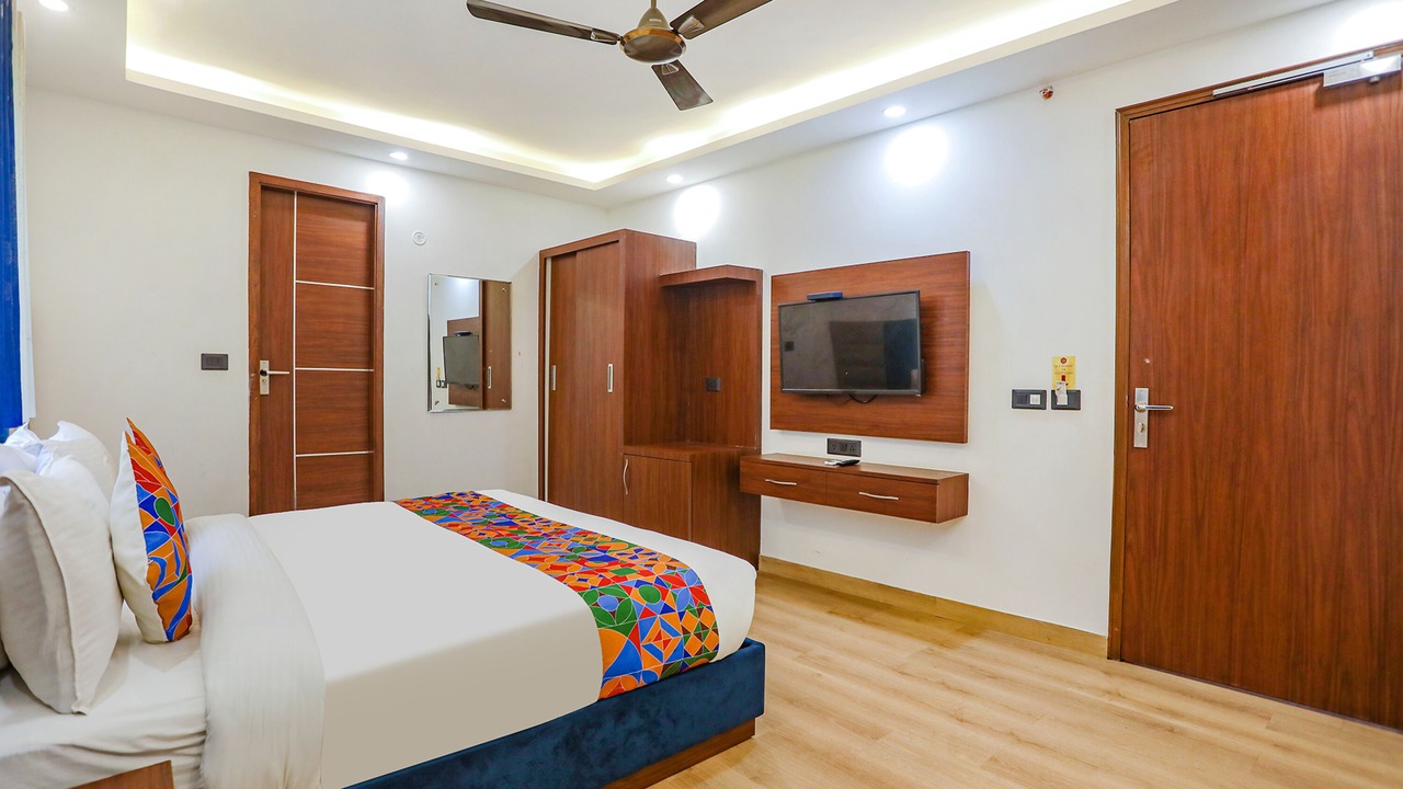 Photo of Bedroom in Kalkaji