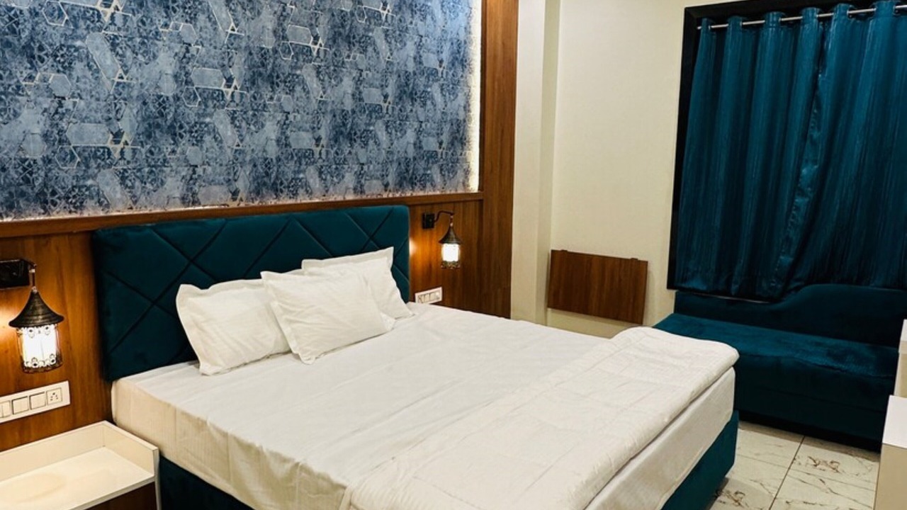 Photo of Bedroom in Maheshwar