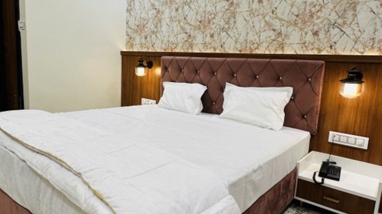Photo of Bedroom in Maheshwar