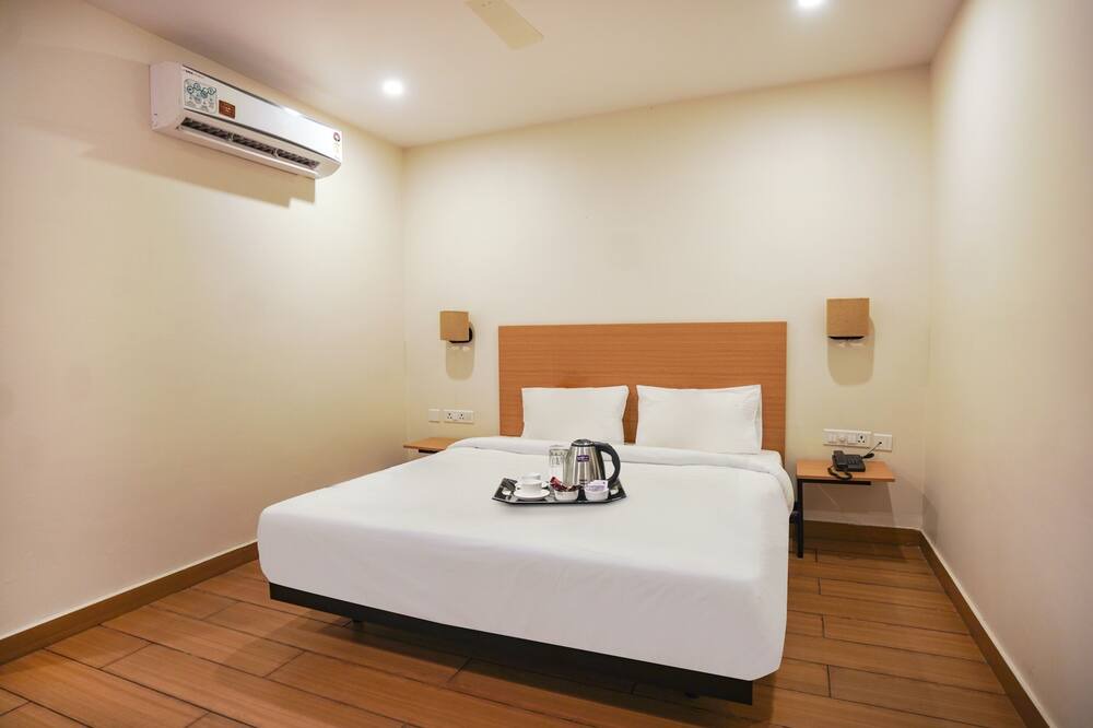 Photo of Bedroom in Dwaraka Nagar