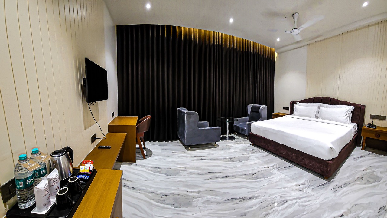 Photo of Bedroom in Somnath