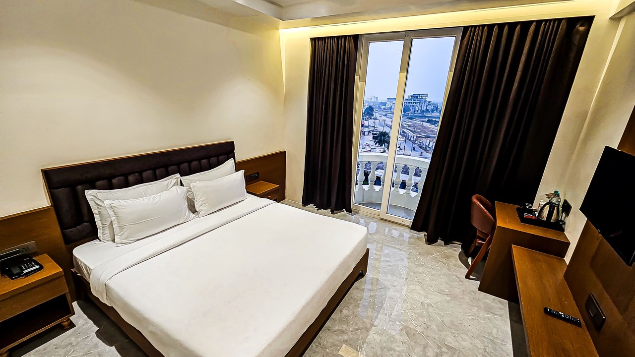 Photo of Bedroom in Somnath