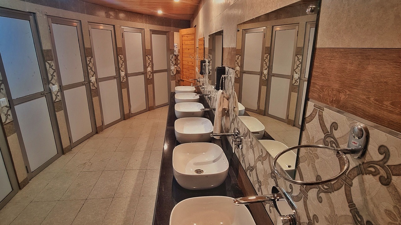 Photo of Bathroom in Dharamshala