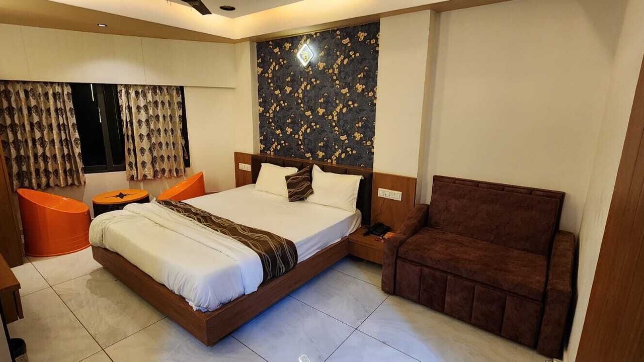 Photo of Bedroom in Gandhinagar