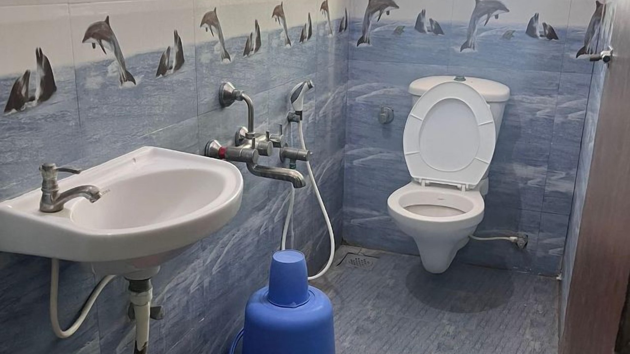 Photo of Bathroom in Vijayapura