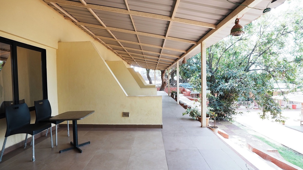 Photo of Patio Balcony in Mahabaleshwar