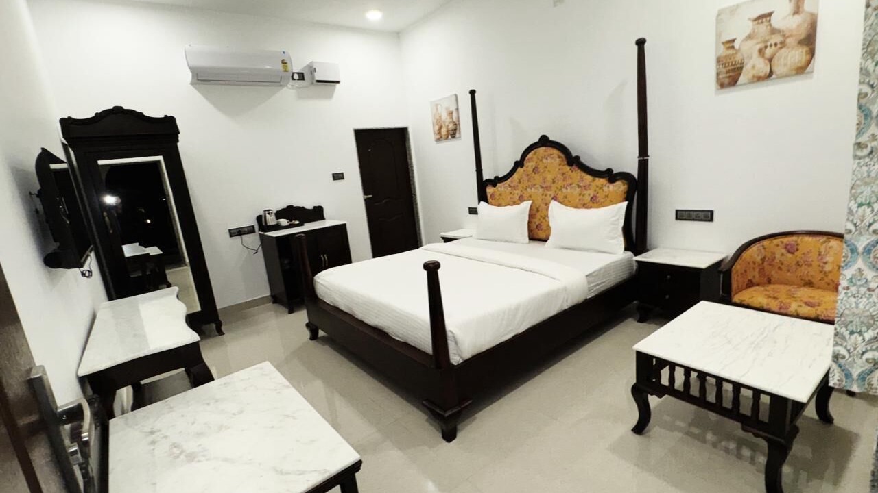 Photo of Bedroom in Sirohi