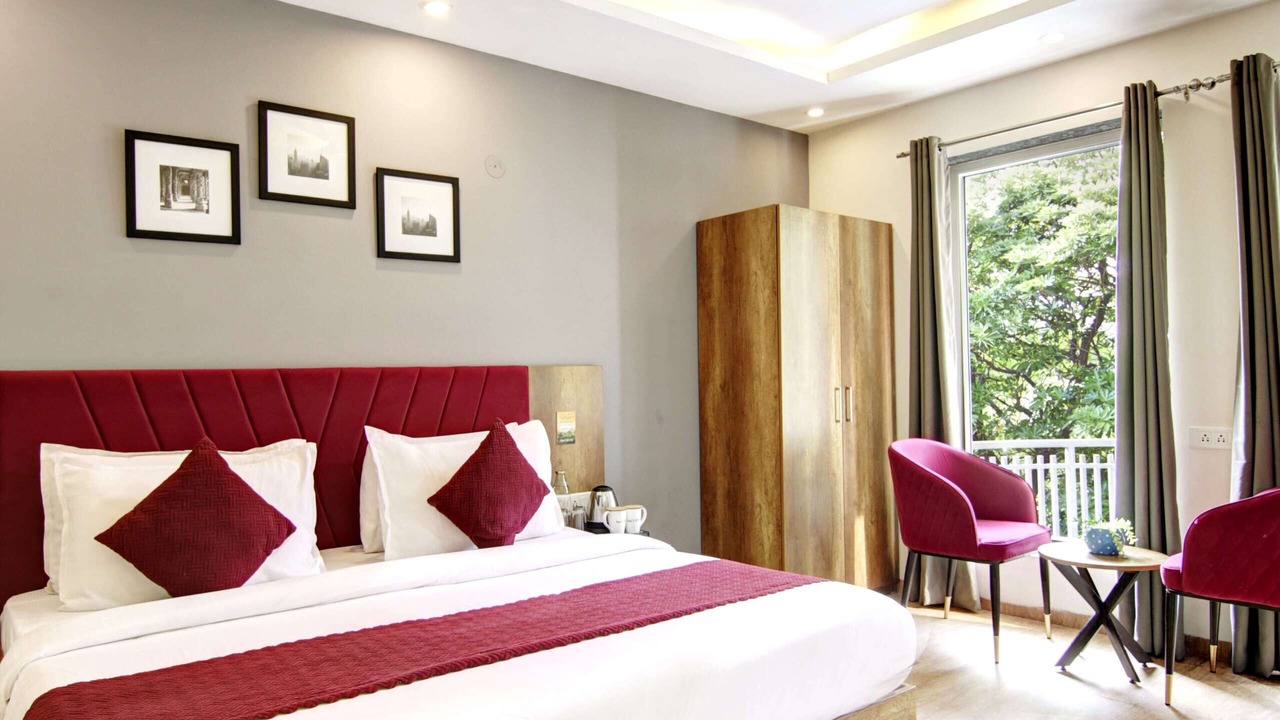 Photo of Bedroom in Sushant Lok