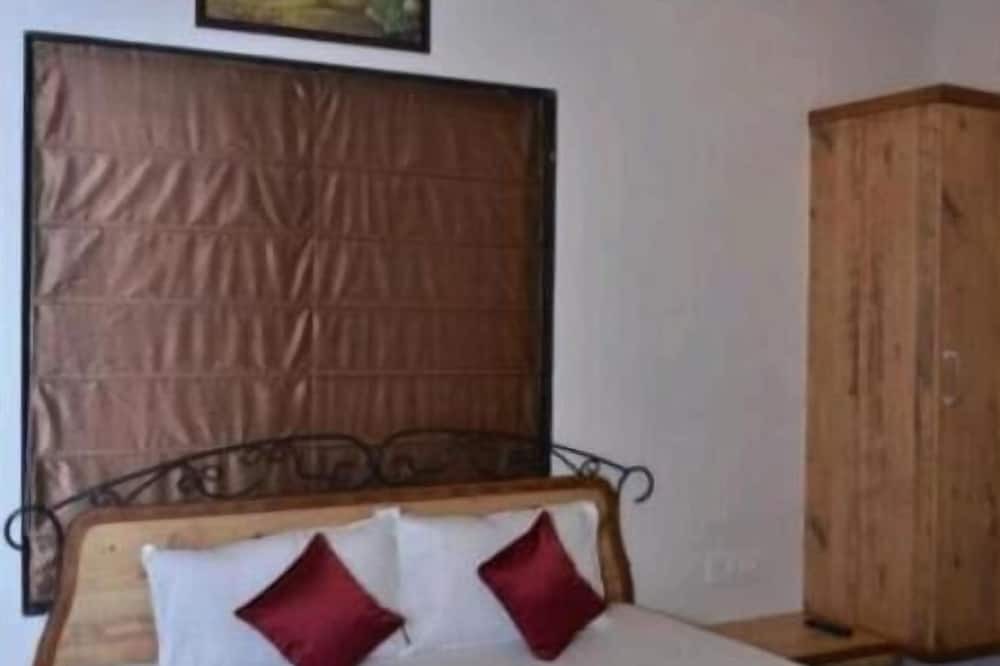 Photo of Bedroom in Bhilar