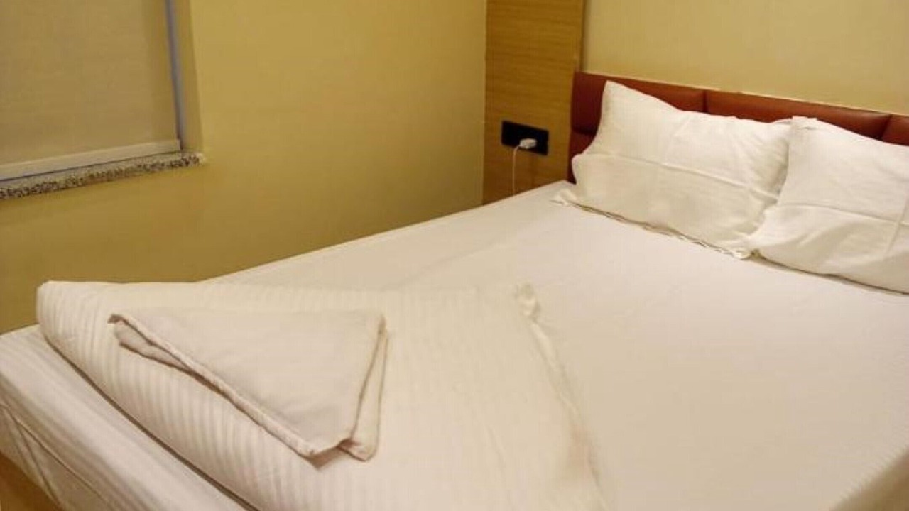 Photo of Bedroom in Dumdum