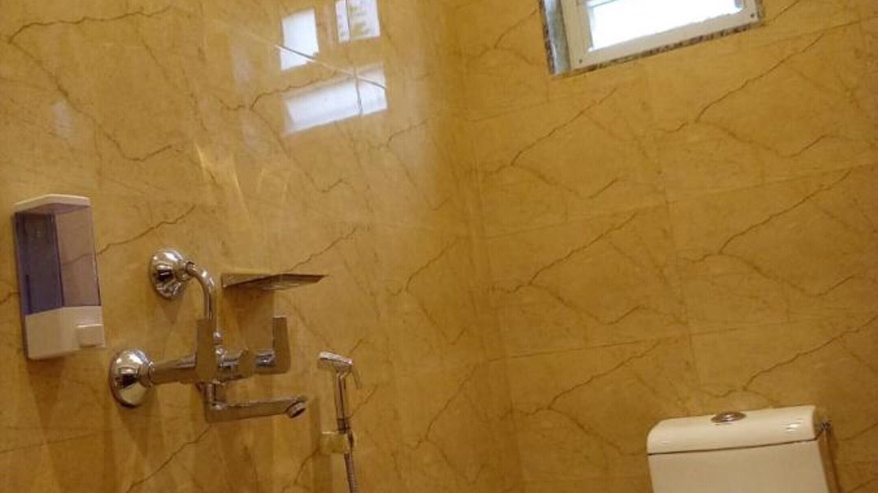 Photo of Bathroom in Dumdum
