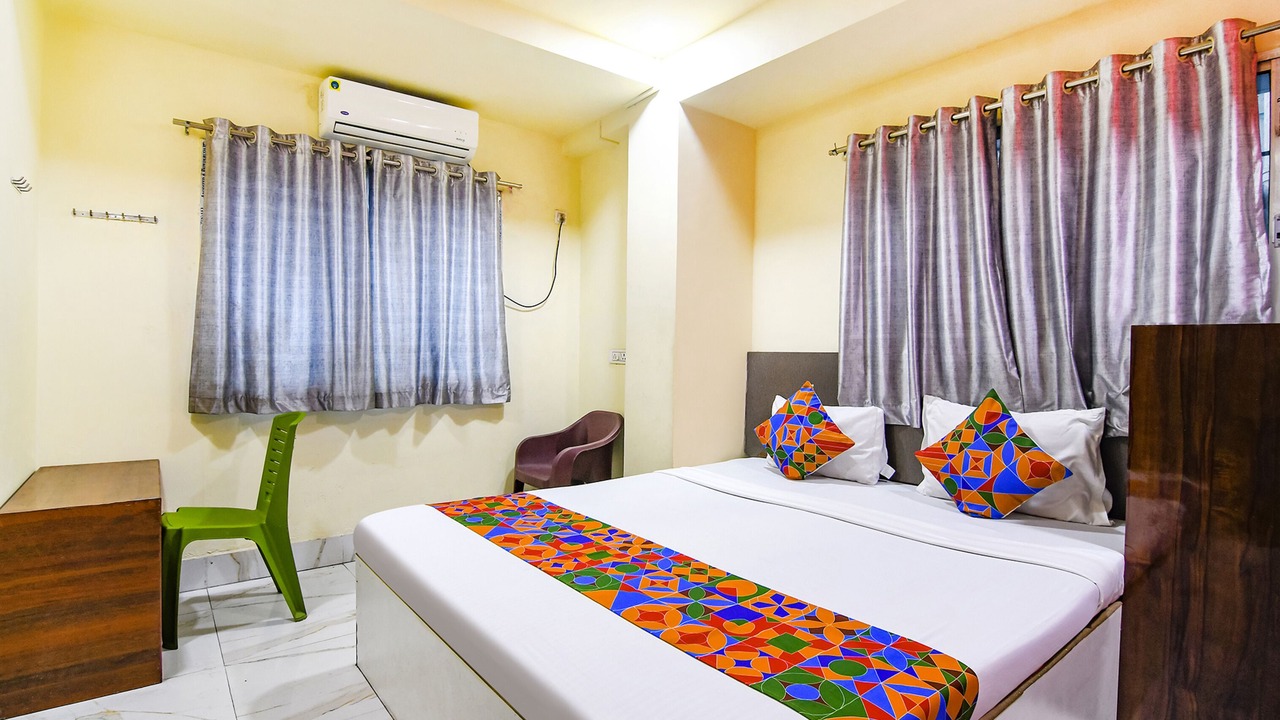 Photo of Bedroom in Dumdum