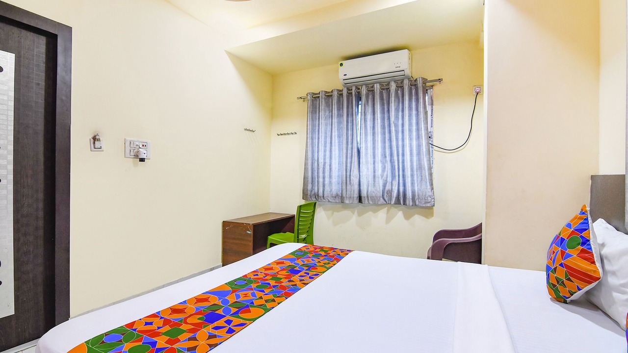 Photo of Bedroom in Dumdum