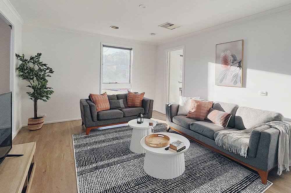 Photo of Livingroom in Kaleen