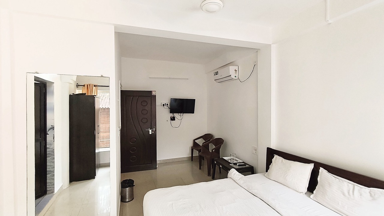 Photo of Bedroom in Morjim