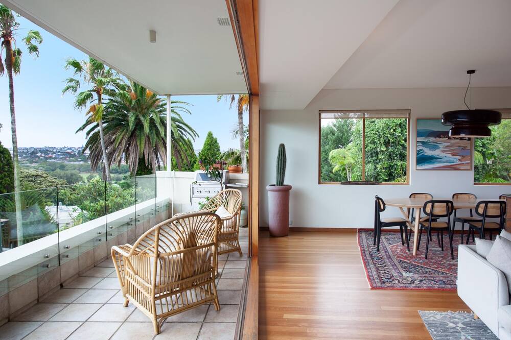 Photo of Others in Bellevue Hill