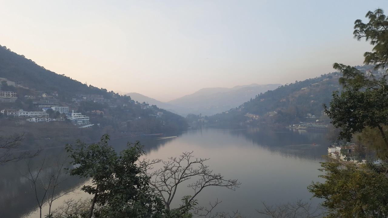 Photo of Bedroom in Bhimtal