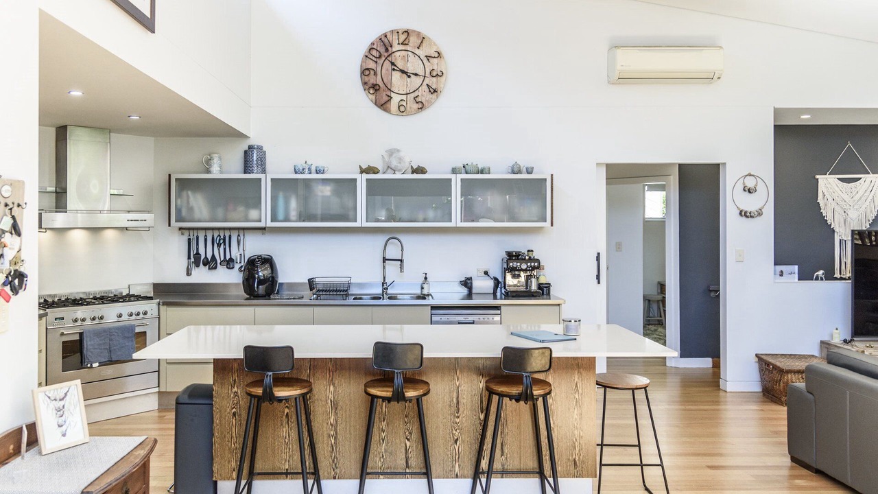 Photo of Kitchen in Macmasters Beach