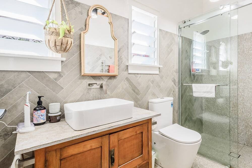 Photo of Bathroom in Pretty Beach Central Coast
