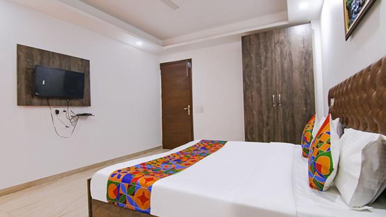 Photo of Bedroom in Chhatarpur