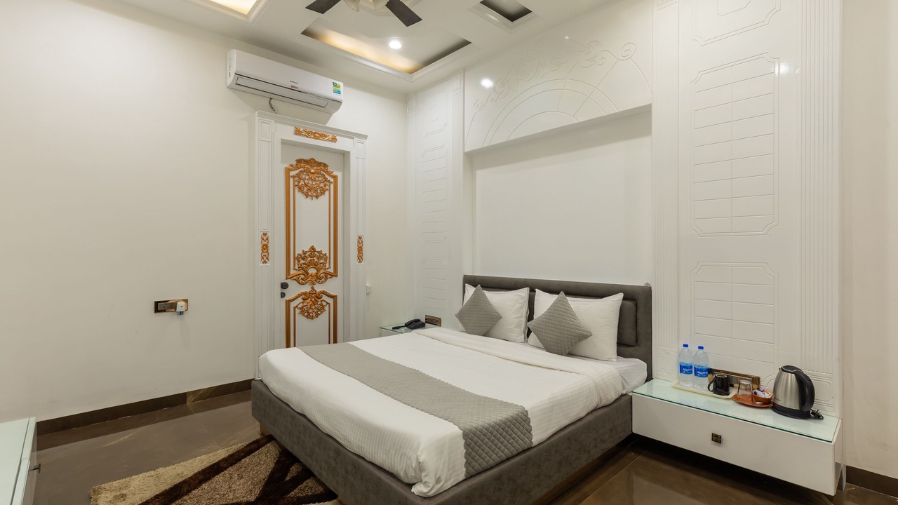 Photo of Bedroom in Ujjain