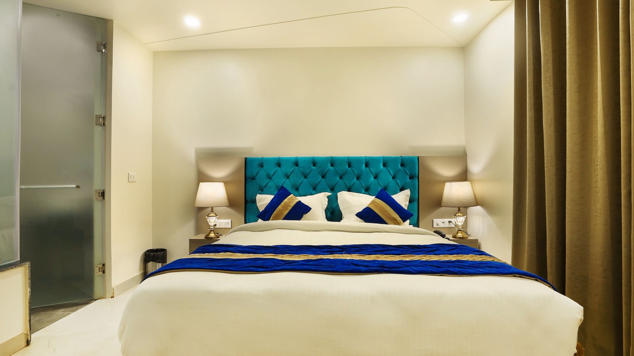 Photo of Bedroom in Mahipalpur Extension
