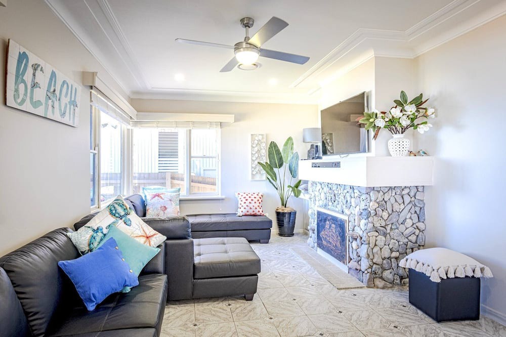 Photo of Livingroom in Central Coast