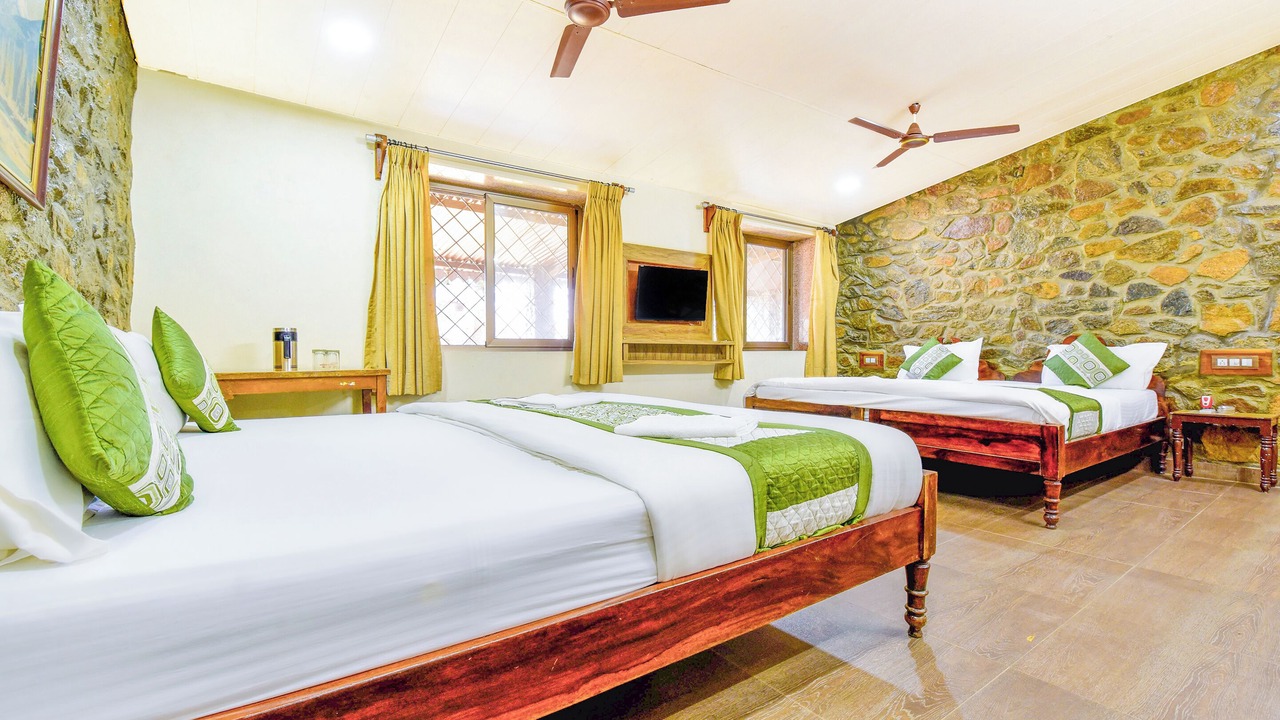 Photo of Bedroom in Mount Abu