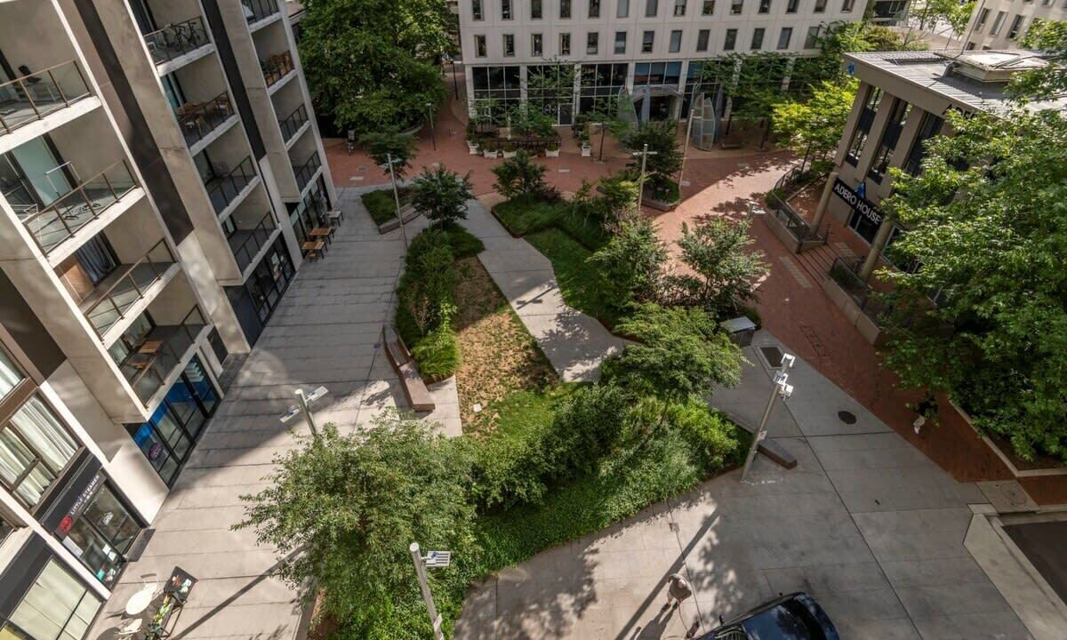 Photo of Outdoor in City West