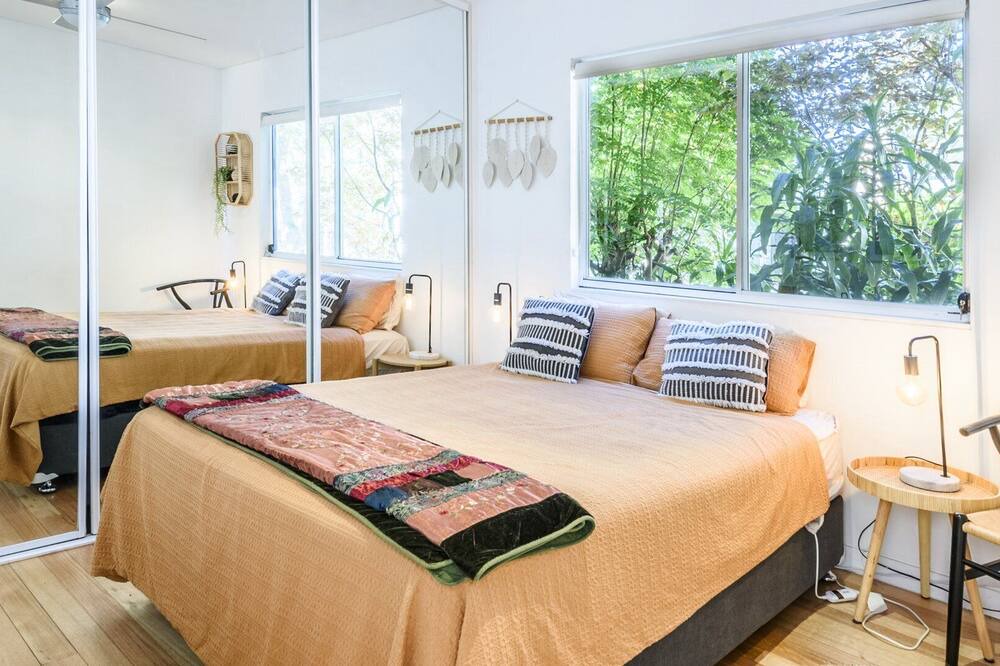 Photo of Bedroom in Macmasters Beach