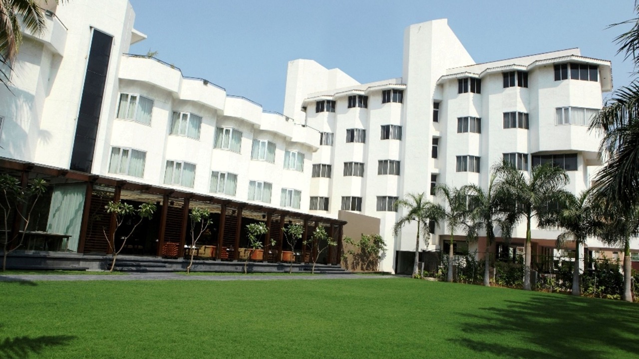 Photo of Outdoor in Alkapuri