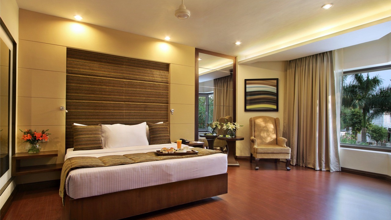 Photo of Bedroom in Alkapuri