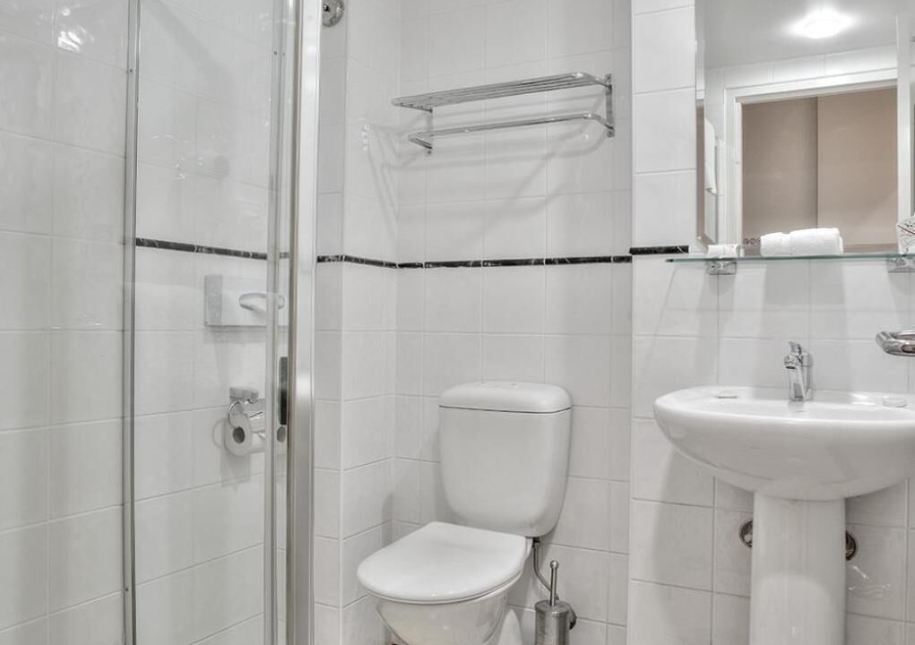 Photo of Bathroom in Haymarket