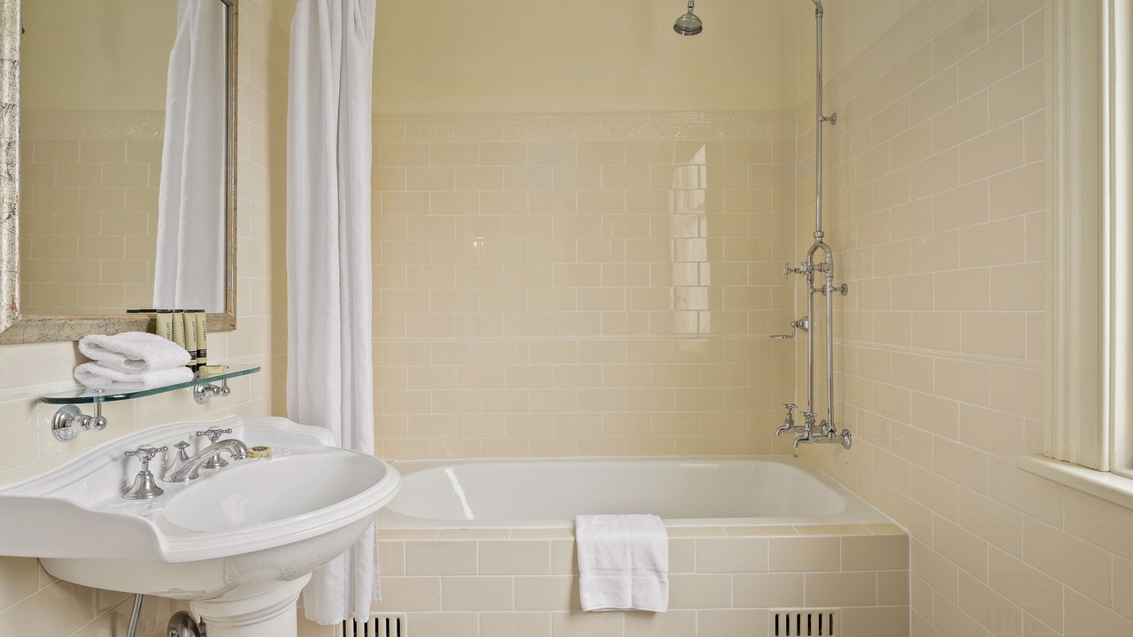Photo of Bathroom in Medlow Bath