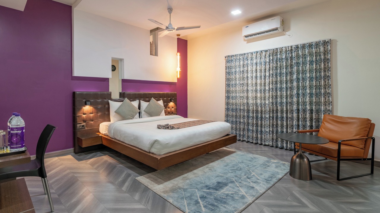 Photo of Bedroom in HITEC City