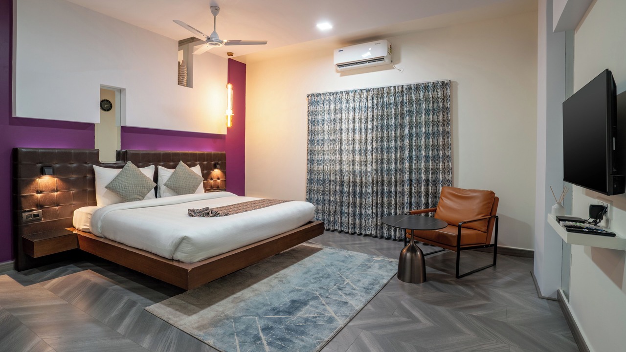 Photo of Bedroom in HITEC City
