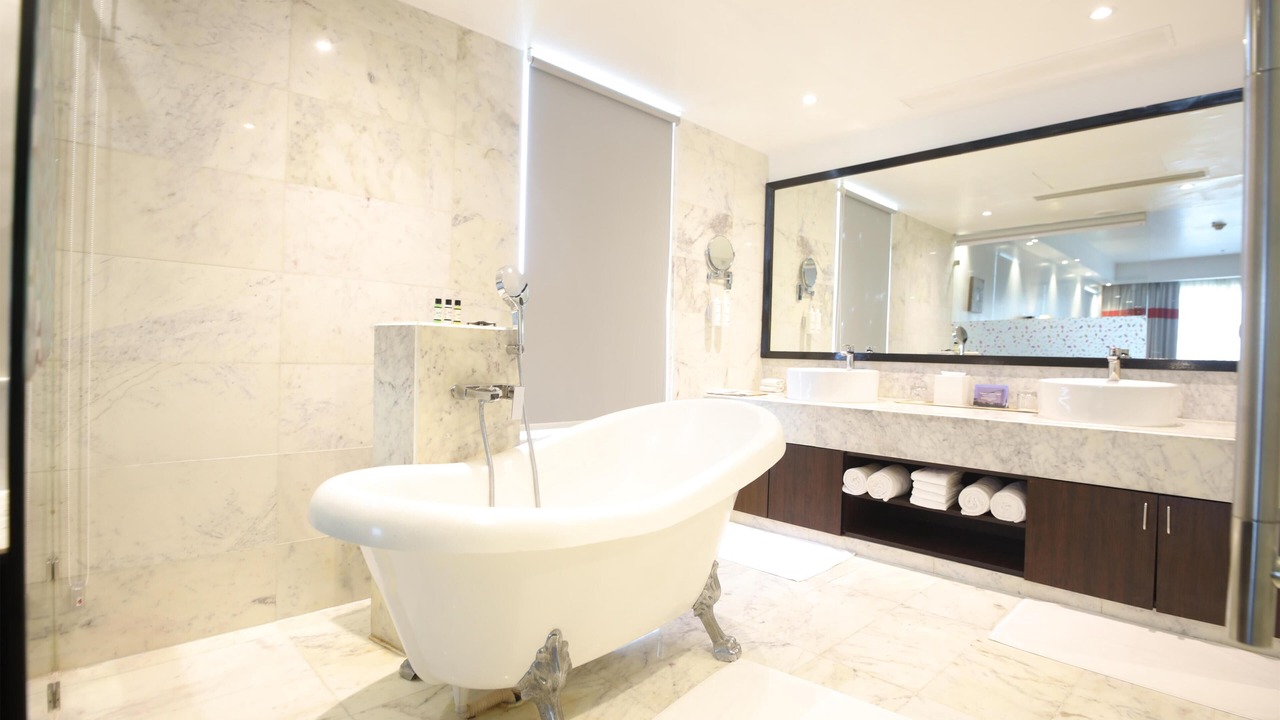 Photo of Bathroom in Taj Ganj