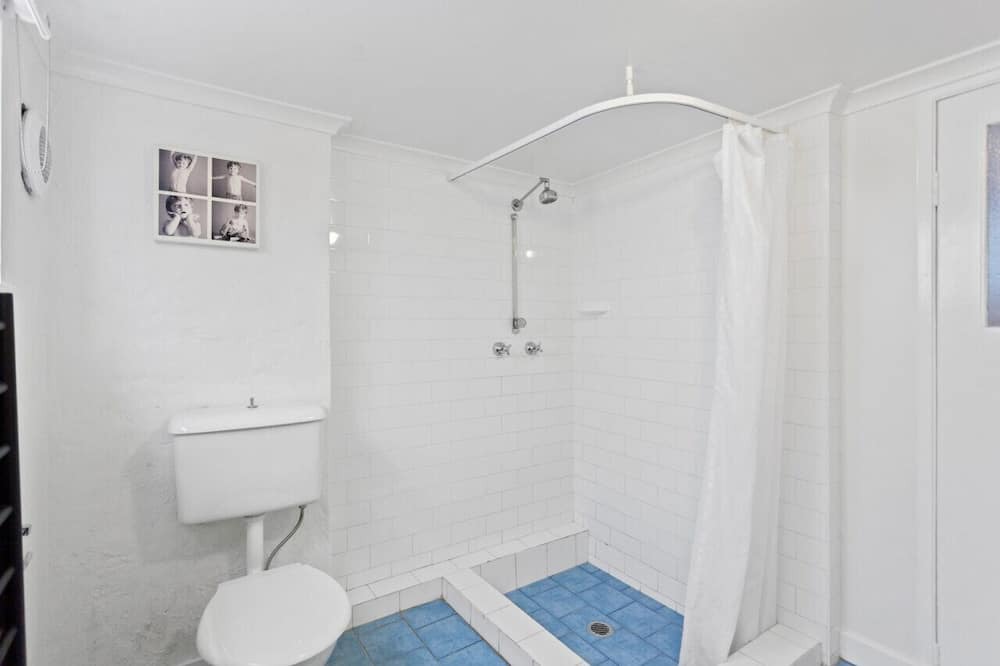 Photo of Bathroom in Bronte