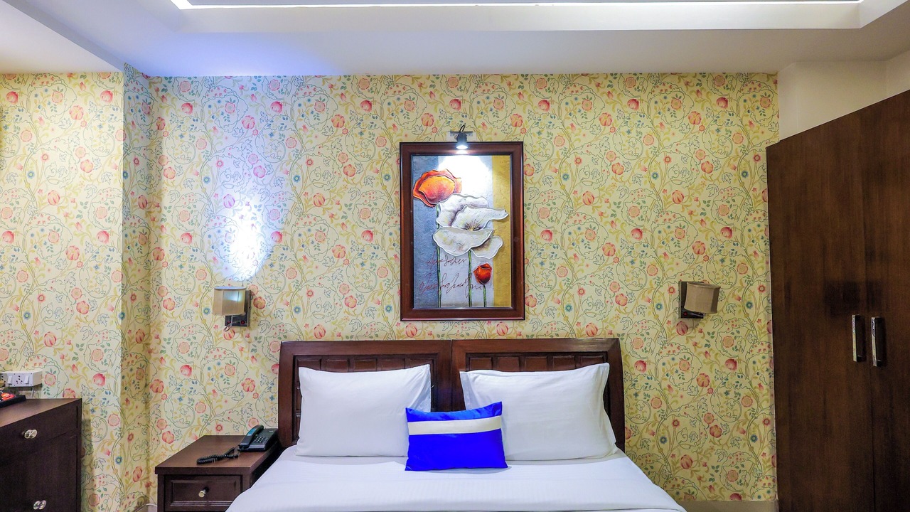Photo of Bedroom in DLF City