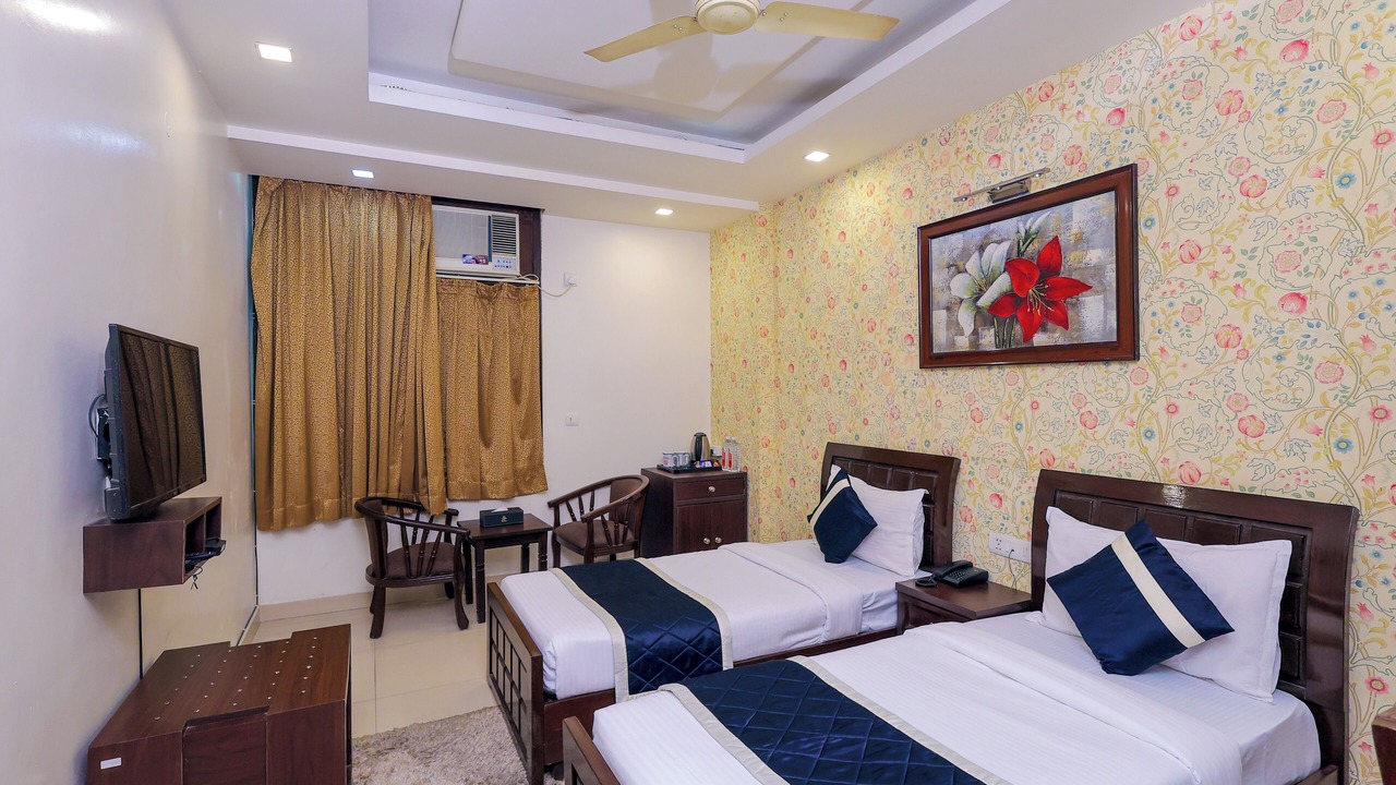 Photo of Bedroom in DLF City